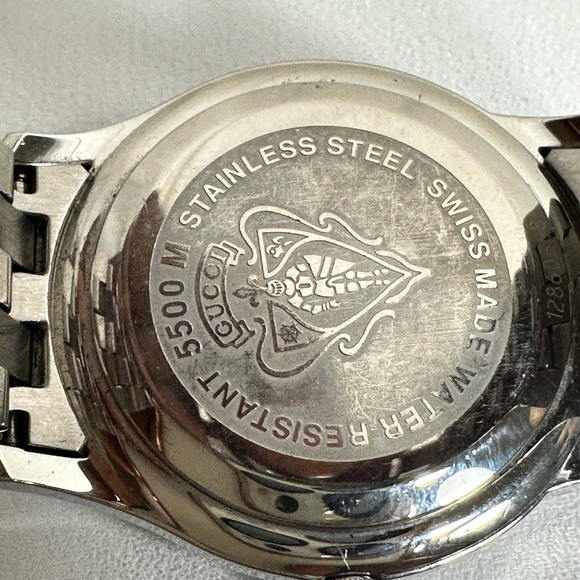 Gucci Watch - Picture 9 of 10